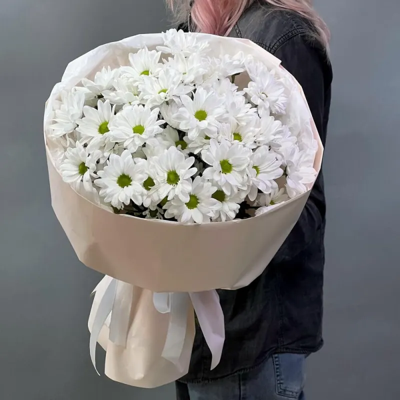 Buchet rotund monofloral din crizantema margaretă
