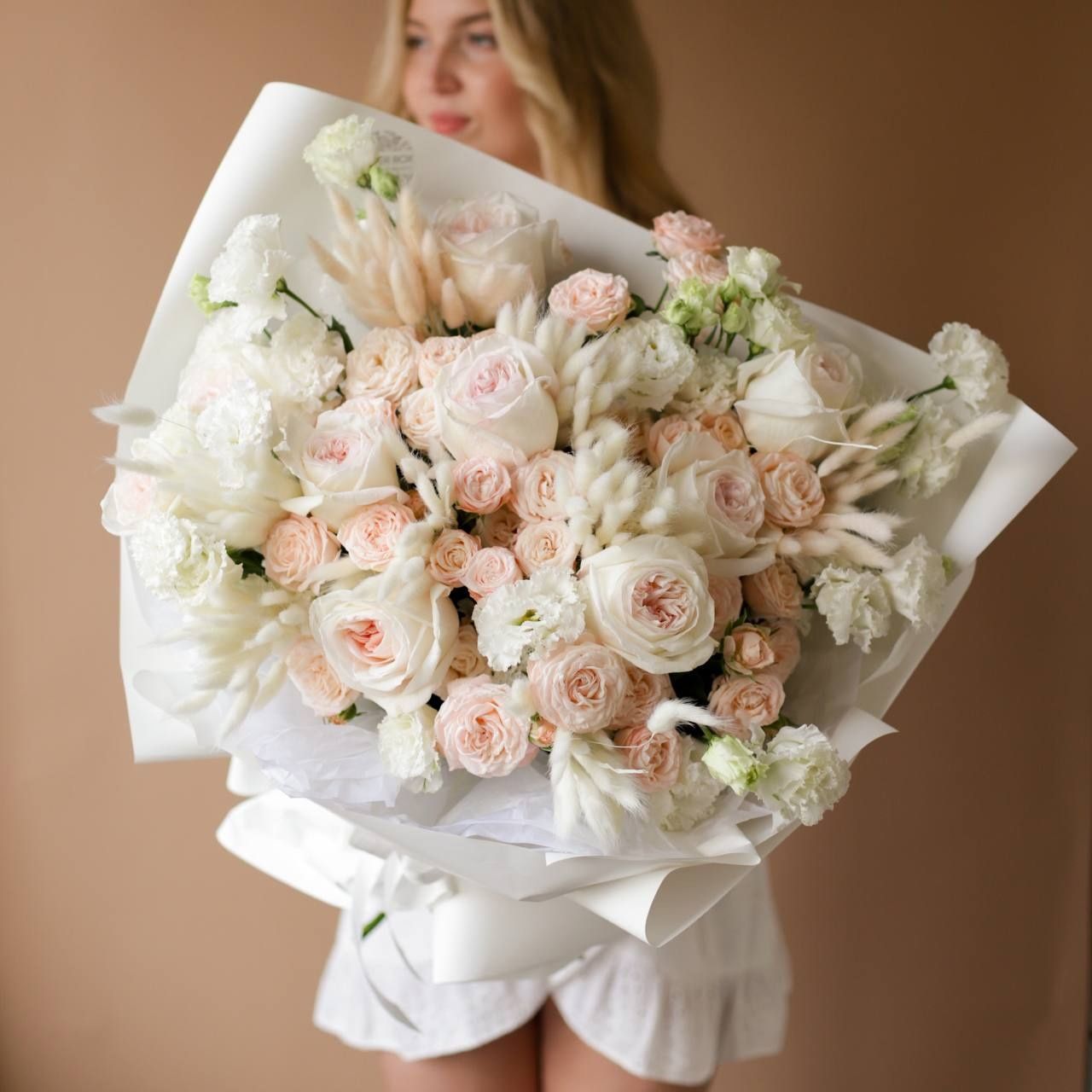 Imagine principală produs floral
