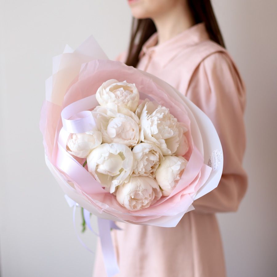 Monobuchet de 9 bujori albi "Peony♥"