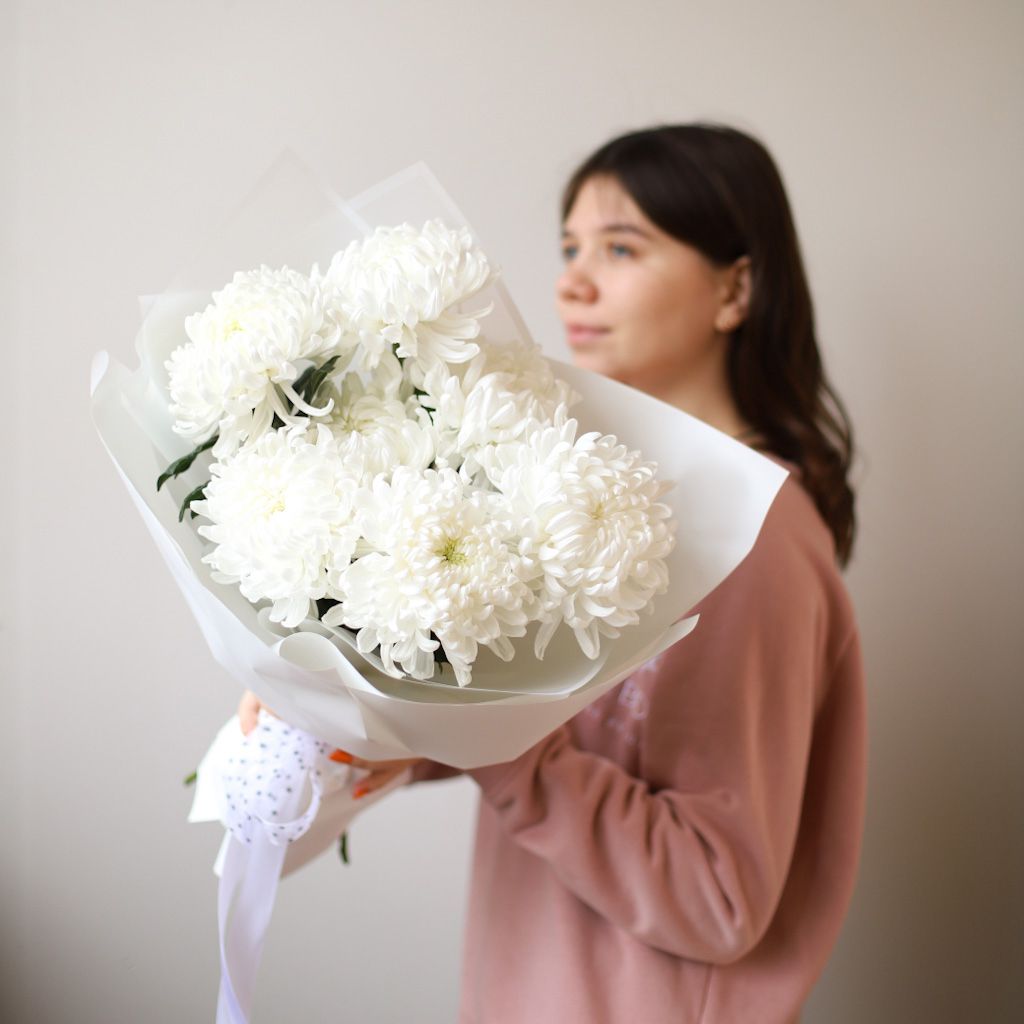 Buchet delicat de crizanteme "Vela"