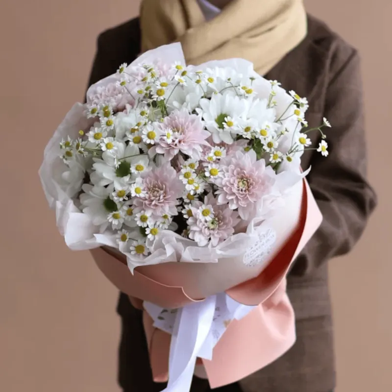 Duo buchet de crizanteme și margarete