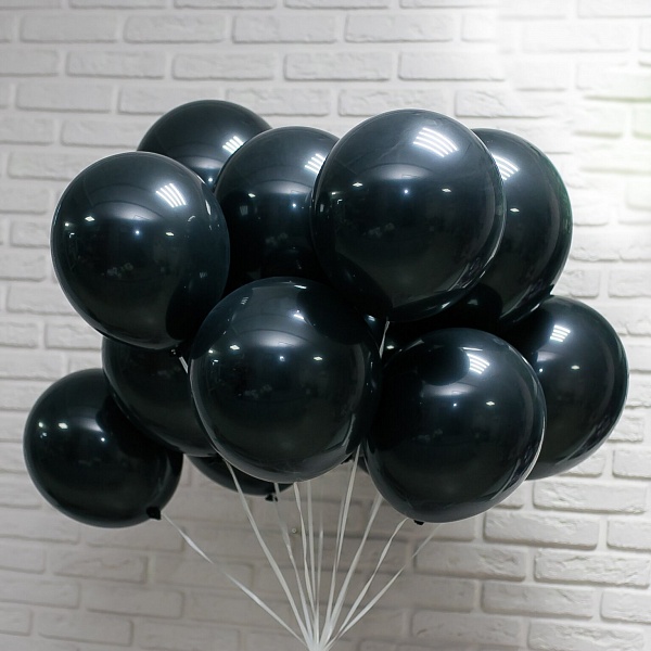 Balon negru cu heliu