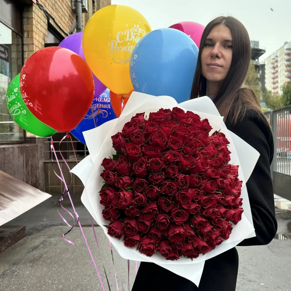 101 roșii trandafiri
