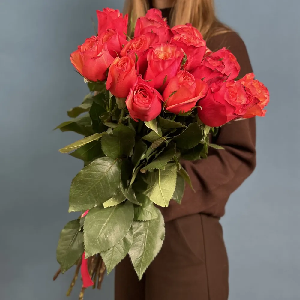 Bouquet of 19 roses