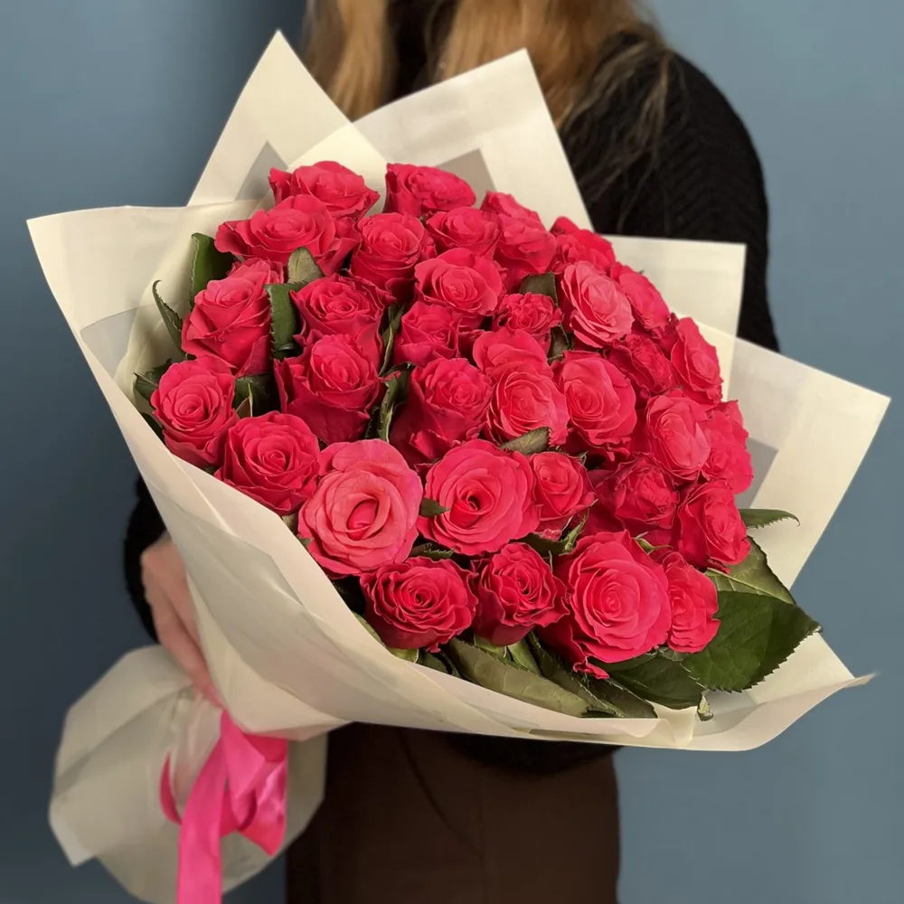 Bouquet of 35 roses