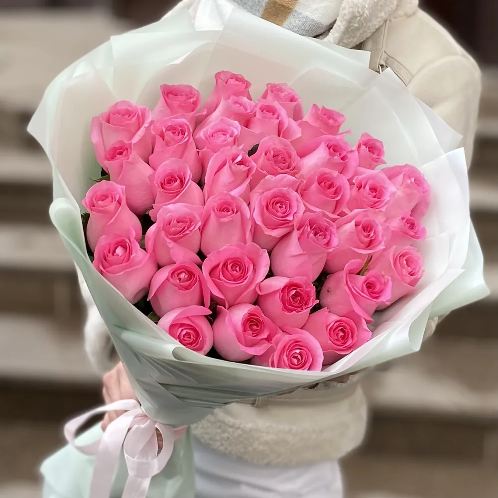Bouquet of 35 roses