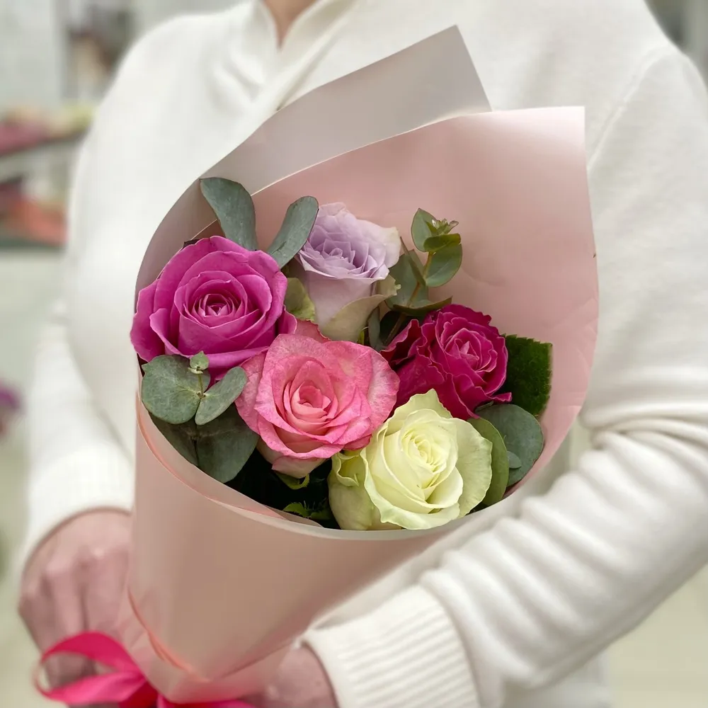 Bouquet of 5 roses