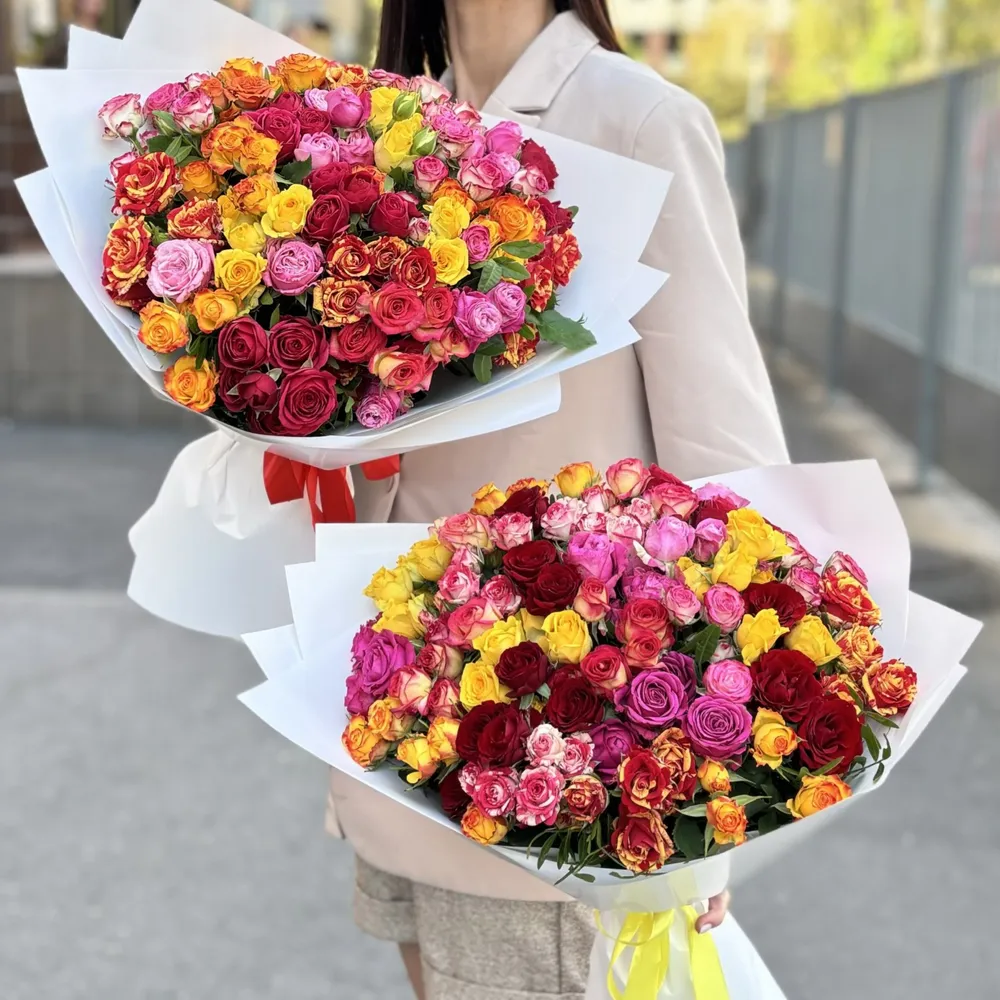 25 Buchet 25 de tufă în stil bujor trandafiri mix