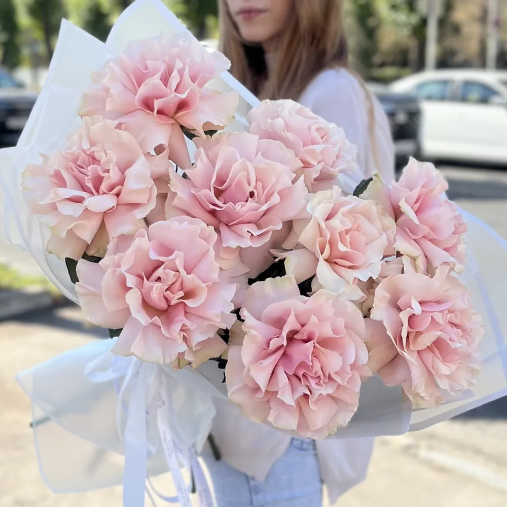 9 Buchet 9 pufoși roz trandafiri