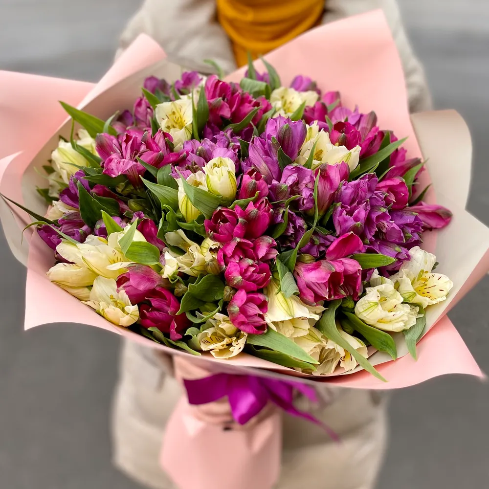Buchet violet albi